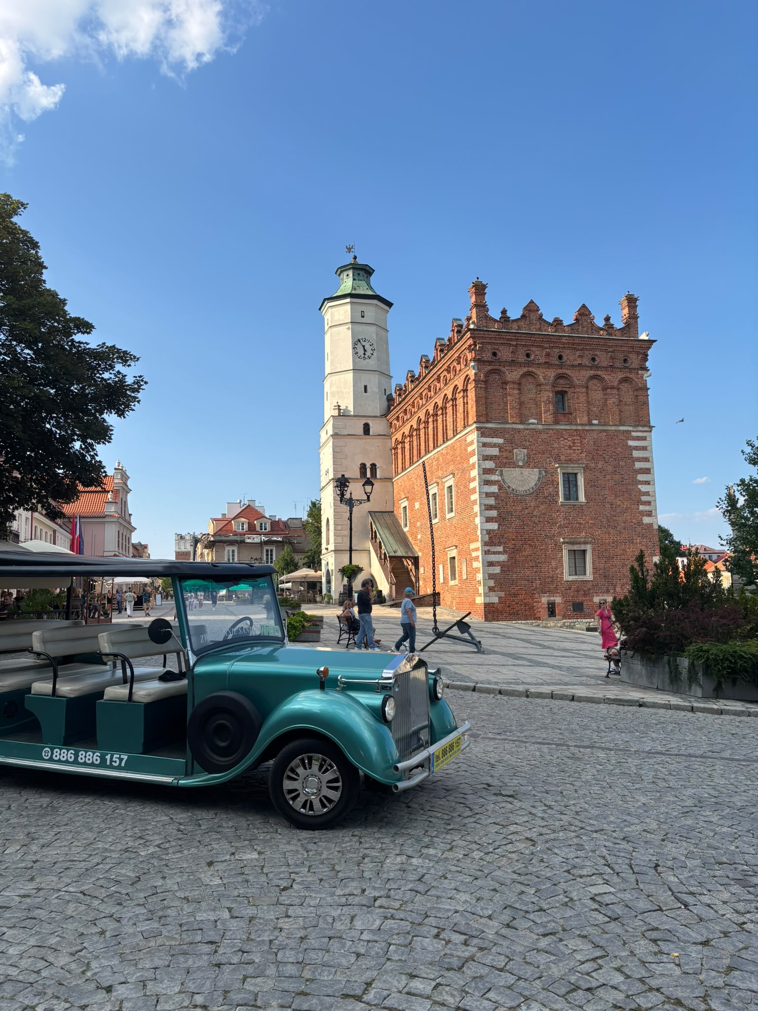 Read more about the article Sandomierz ciekawostki i legendy – historia bez nudy na kółkach